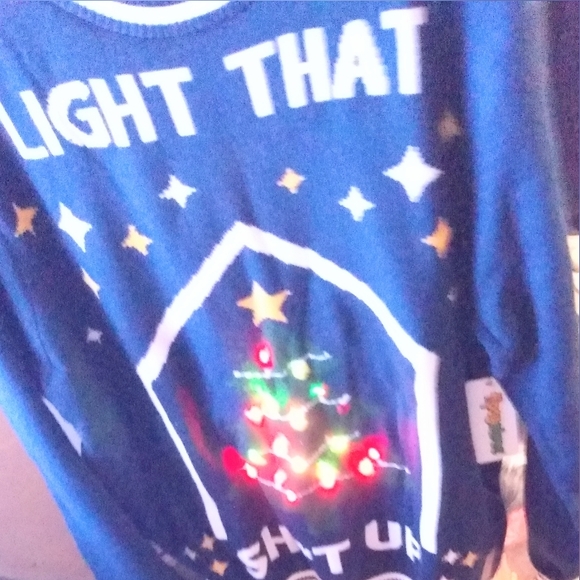 NWT "Tipsy Elves" Men's Light Up Ugly Christmas Sweater - Picture 2 of 4